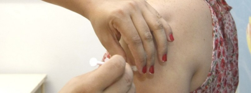 Governo prorroga até março vacinação contra HPV